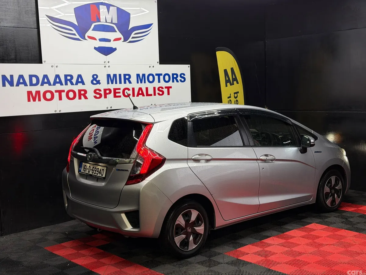 Honda Fit Hatchback, Petrol Hybrid, 2016, Silver