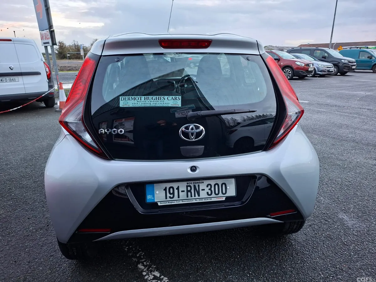 Toyota Aygo Hatchback, Petrol, 2019, Grey