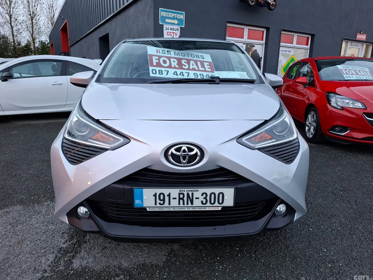 Toyota Aygo Hatchback, Petrol, 2019, Grey
