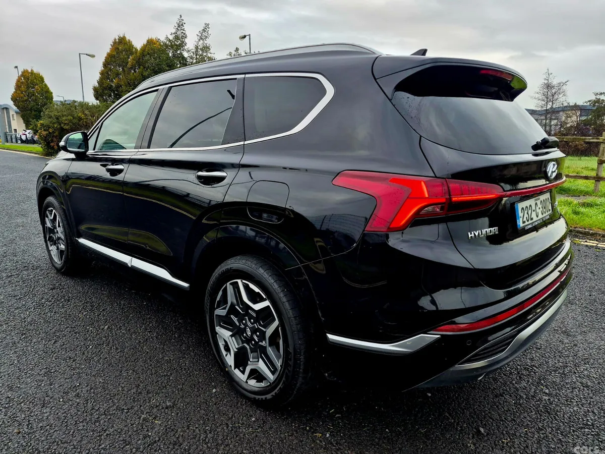 Hyundai Santa Fe SUV, Petrol Plug-in Hybrid, 2023, Black