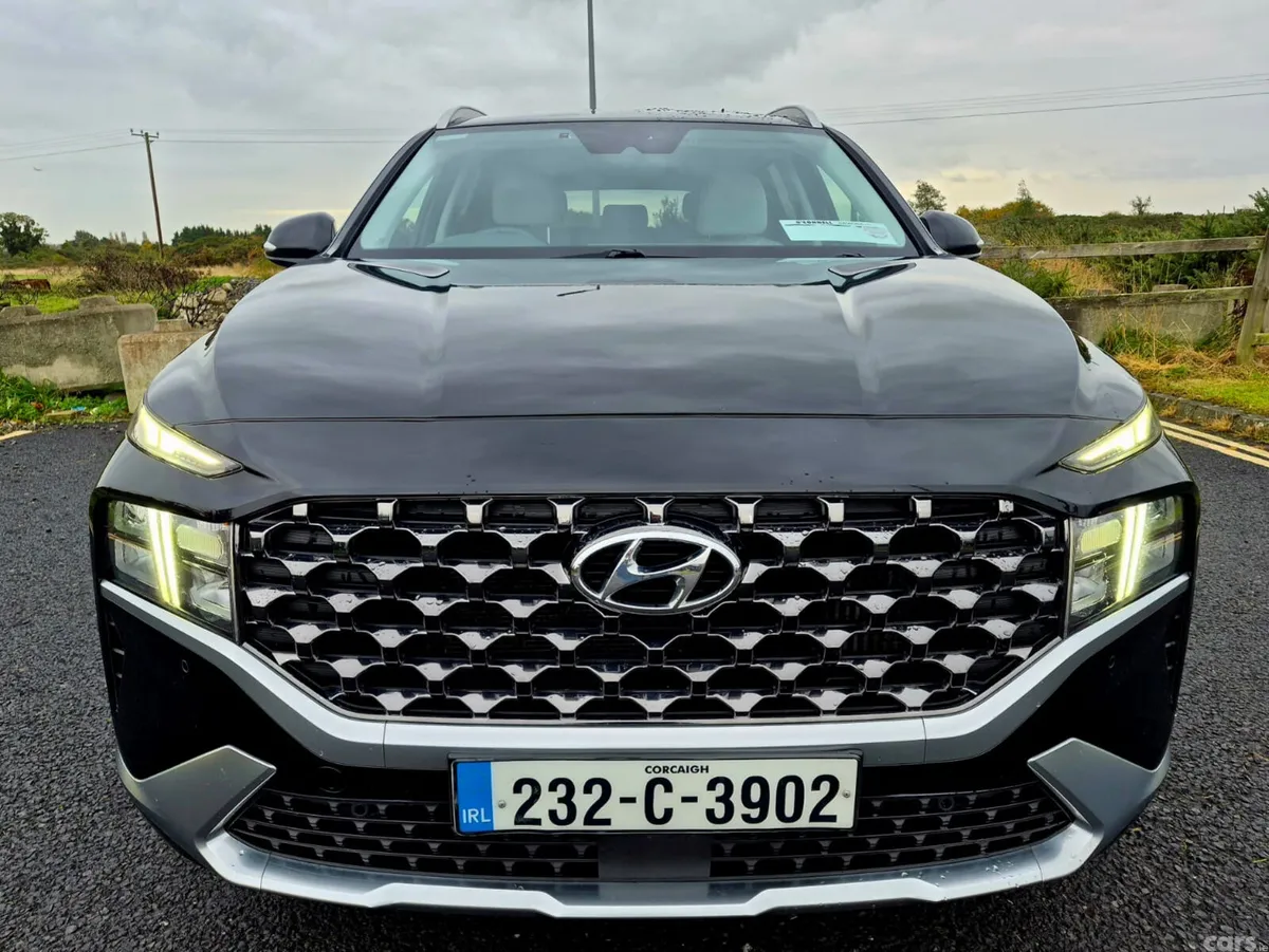 Hyundai Santa Fe SUV, Petrol Plug-in Hybrid, 2023, Black