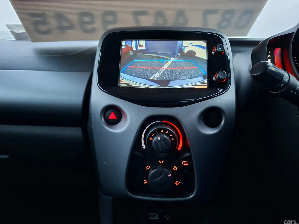 Toyota Aygo Hatchback, Petrol, 2019, Grey