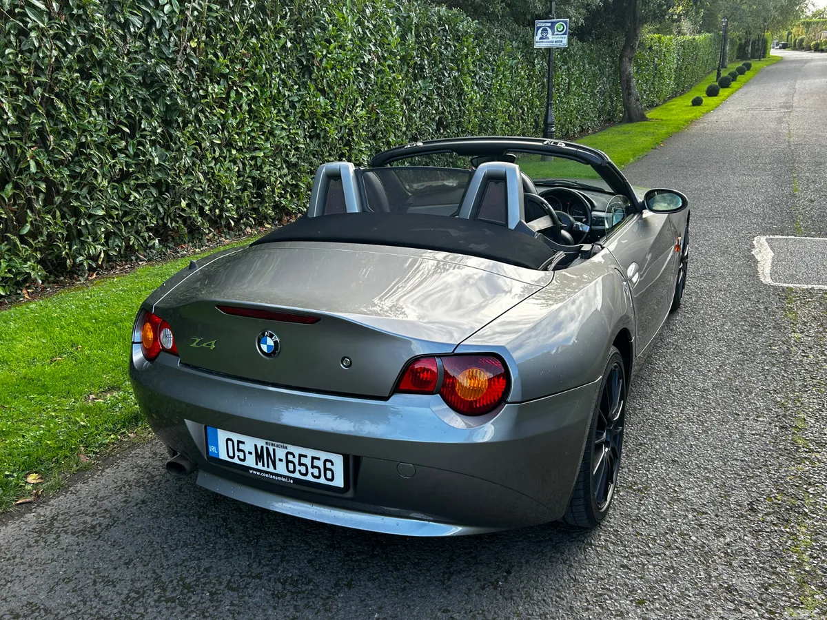 BMW Z4 Convertible, Petrol, 2005, Grey