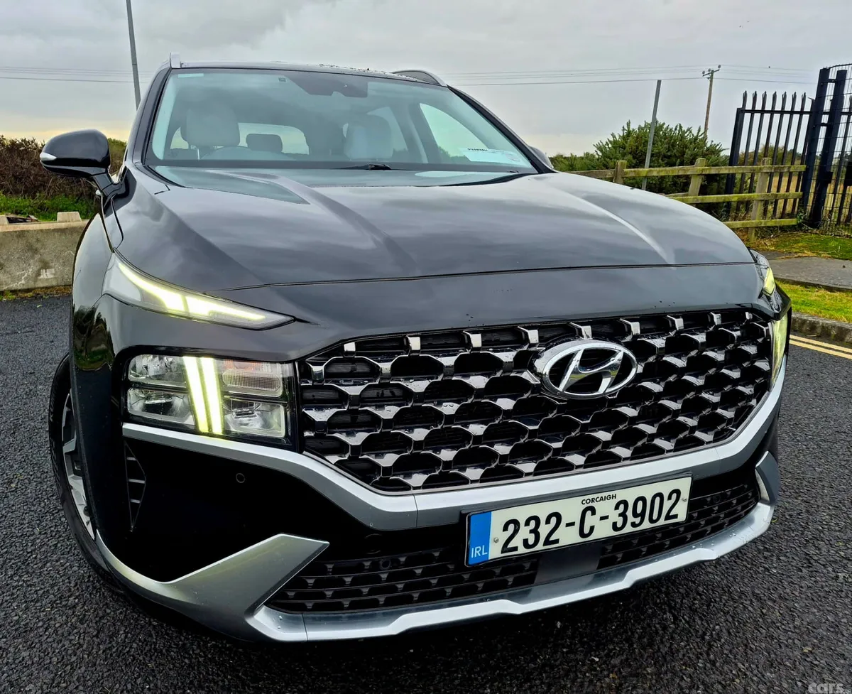 Hyundai Santa Fe SUV, Petrol Plug-in Hybrid, 2023, Black