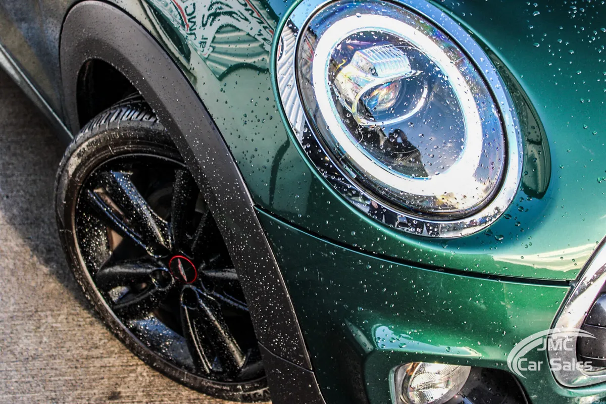 Mini Cooper Hatchback, Diesel, 2018, Green