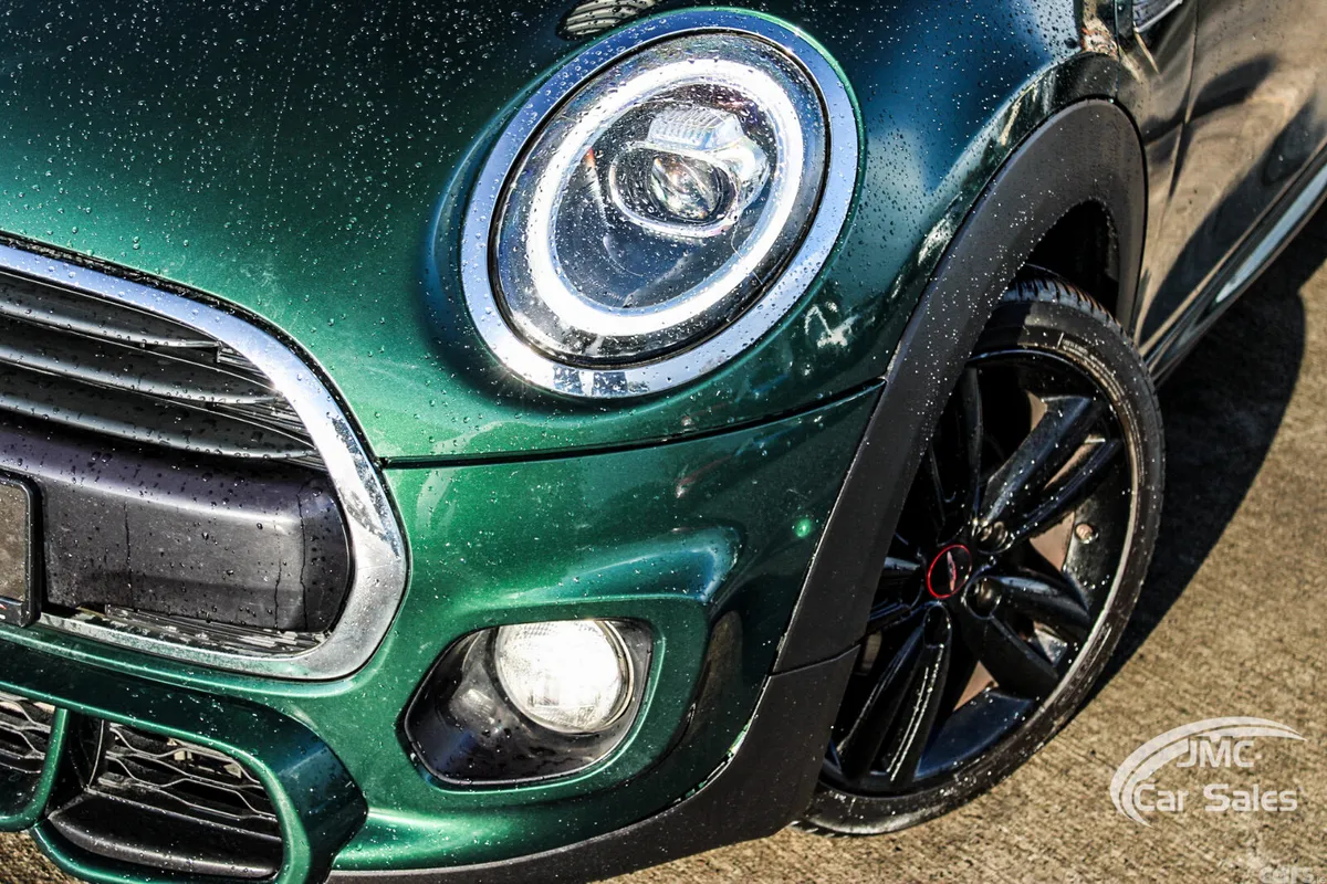 Mini Cooper Hatchback, Diesel, 2018, Green