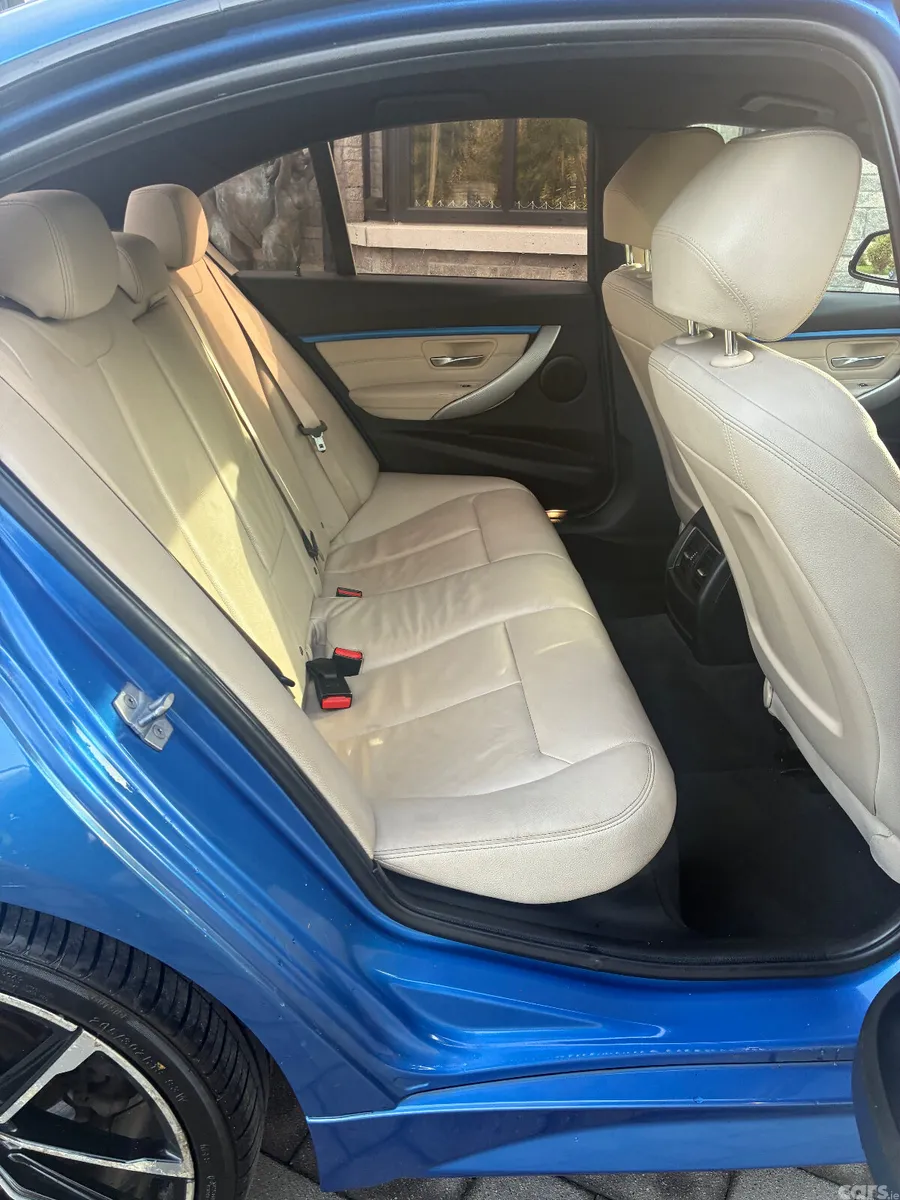 BMW 3-Series Saloon, Diesel, 2017, Blue