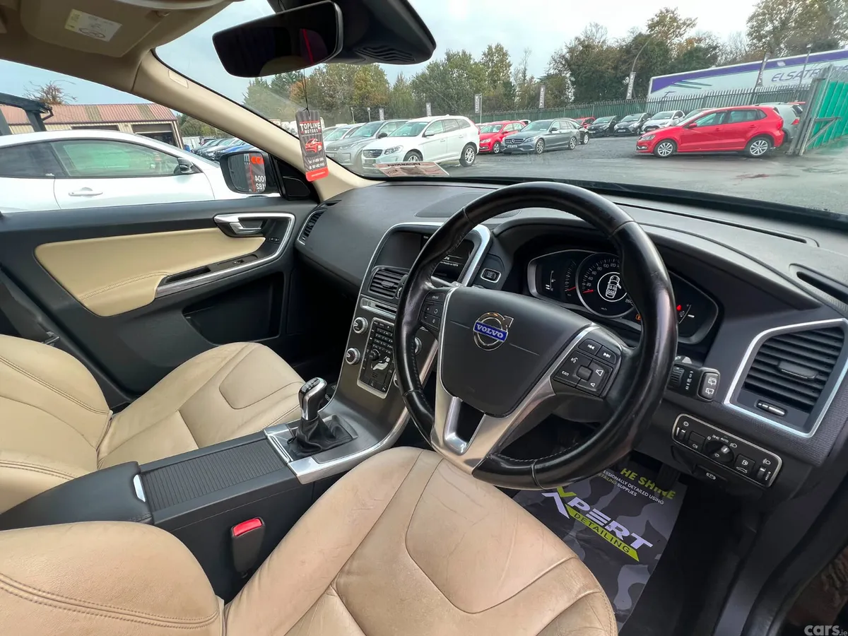 Volvo XC60 SUV, Diesel, 2015, Black