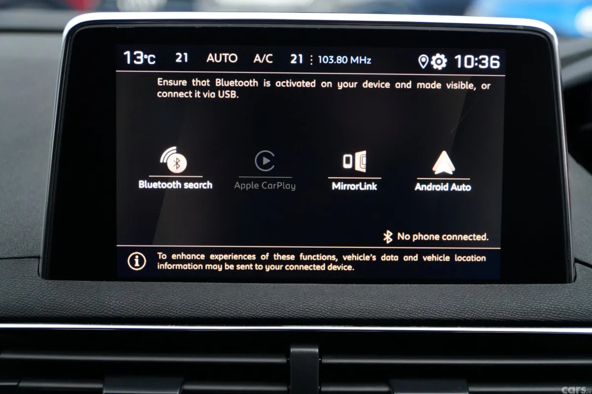 Peugeot 5008 MPV, Diesel, 2021, Blue