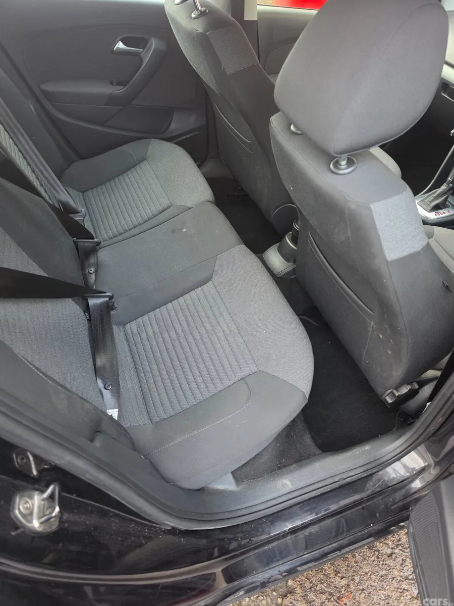 Volkswagen Polo Hatchback, Petrol, 2012, Black