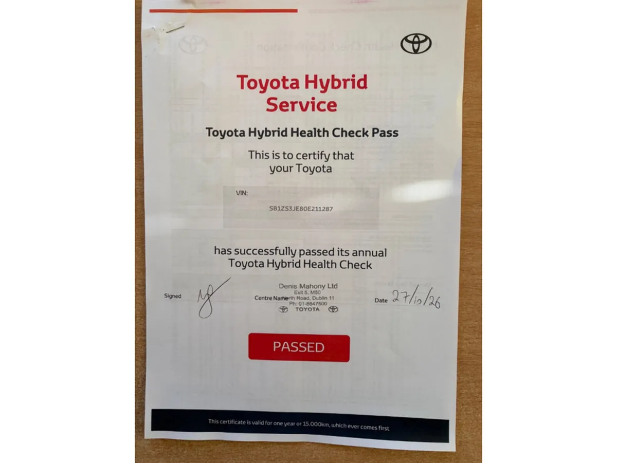 Toyota Auris Estate, Petrol Hybrid, 2016, Blue