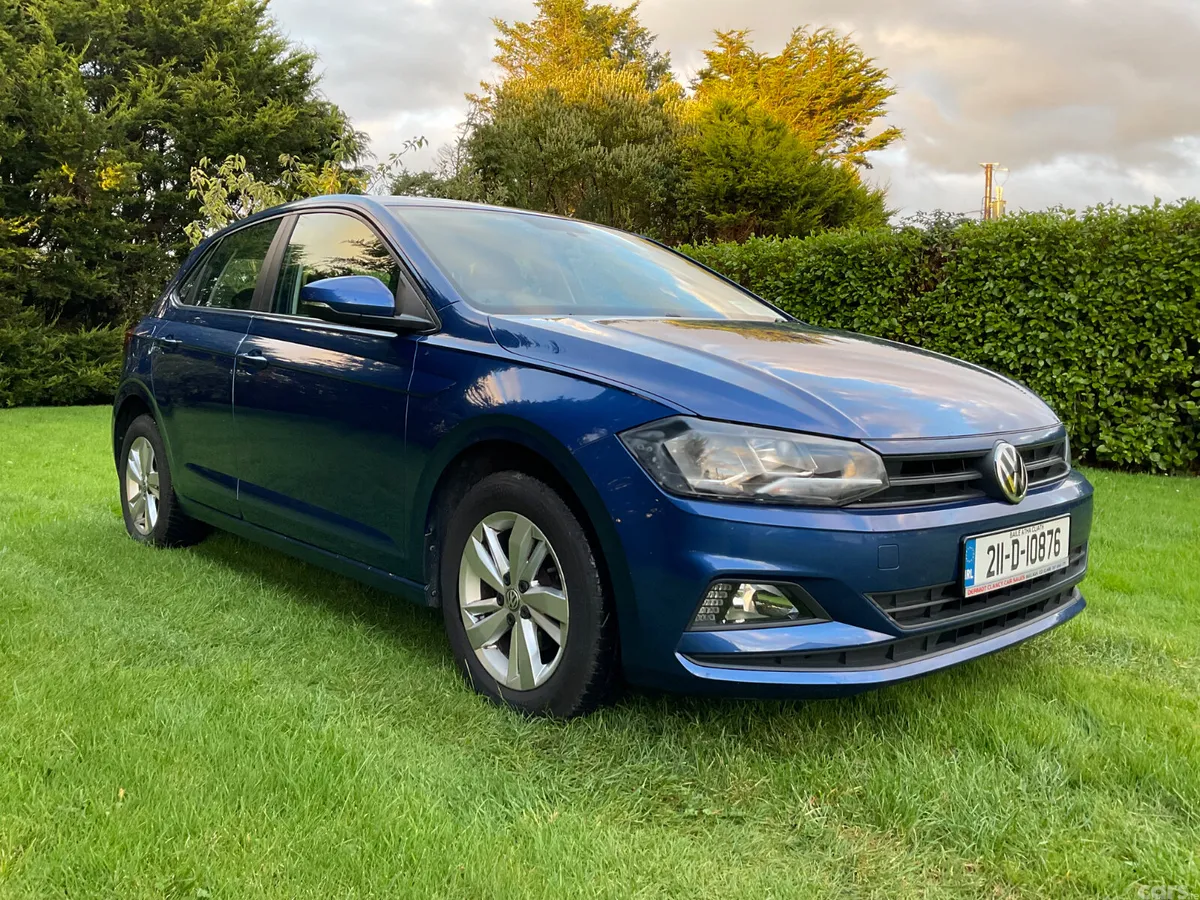 Volkswagen Polo Hatchback, Petrol, 2021, Blue