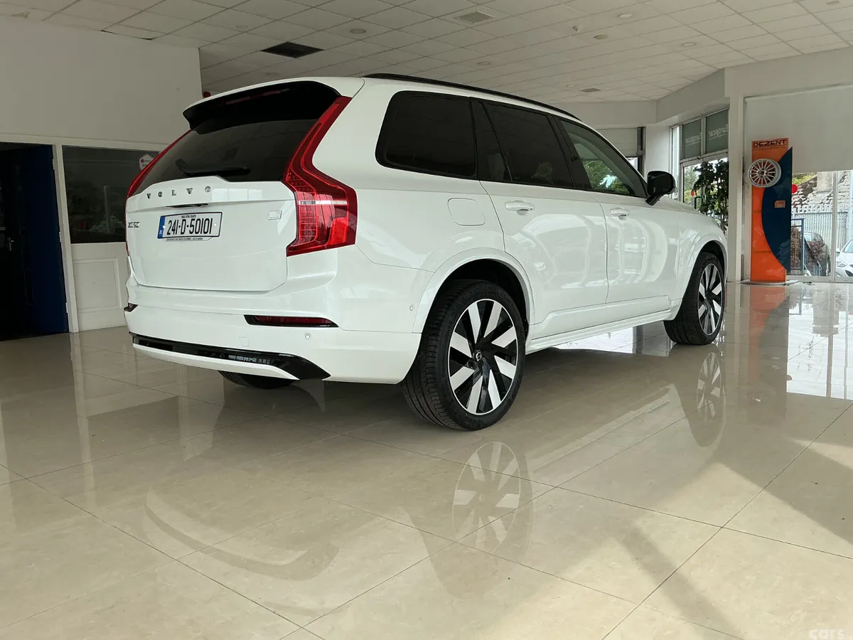 Volvo XC90 SUV, Petrol Plug-in Hybrid, 2024, White