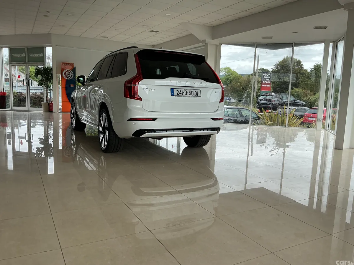 Volvo XC90 SUV, Petrol Plug-in Hybrid, 2024, White