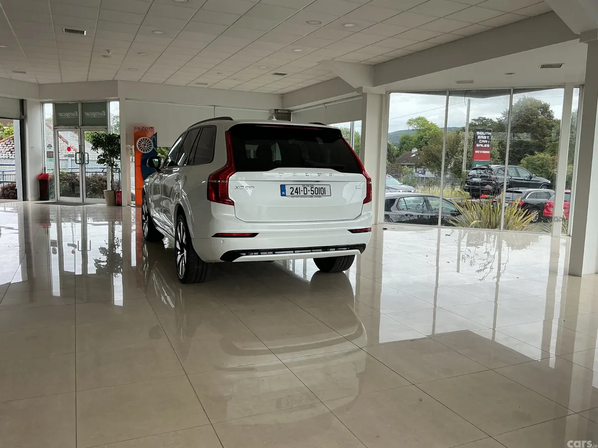 Volvo XC90 SUV, Petrol Plug-in Hybrid, 2024, White