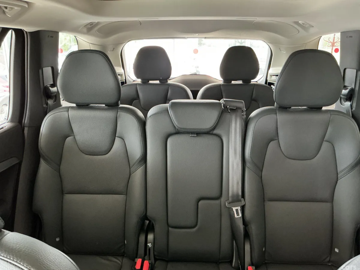 Volvo XC90 SUV, Petrol Plug-in Hybrid, 2024, White