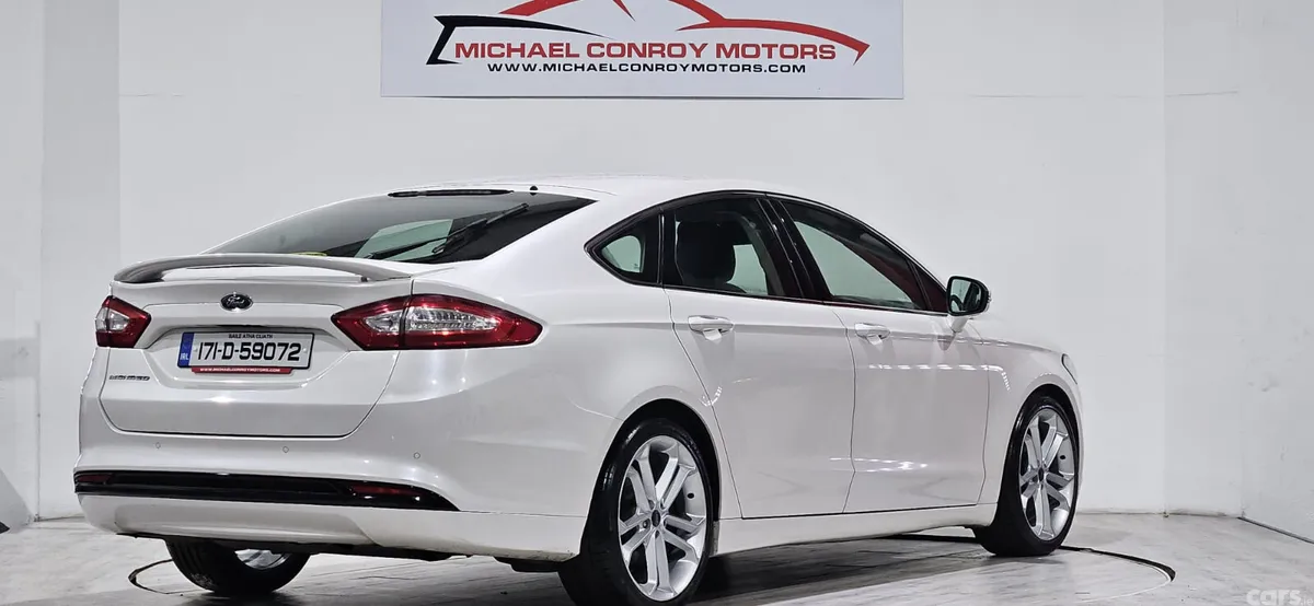 Ford Mondeo Hatchback, Diesel, 2017, White