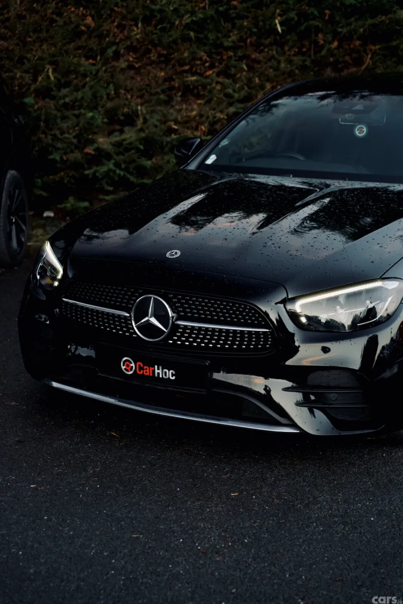 Mercedes-Benz 220 Saloon, Diesel, 2021, Black