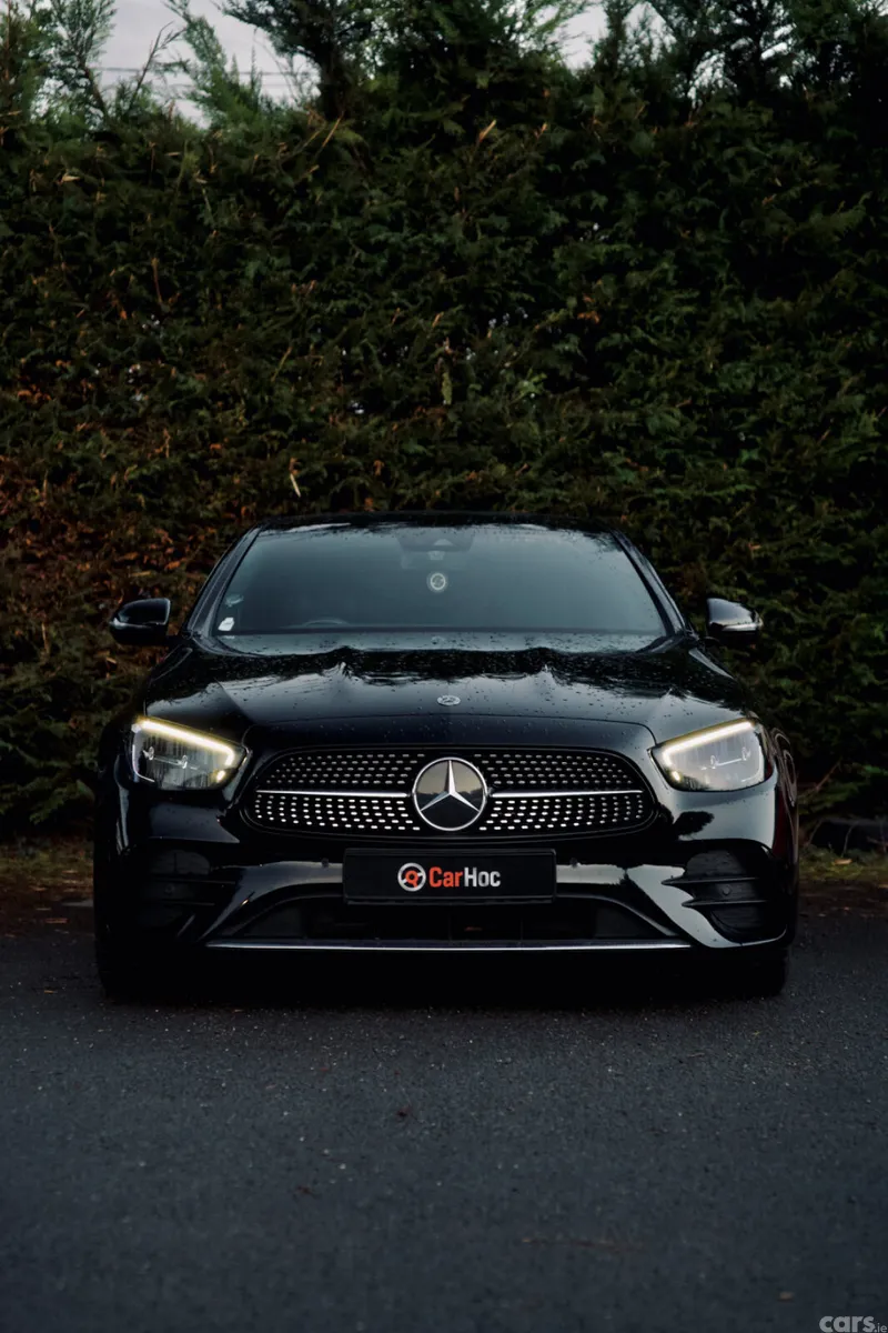 Mercedes-Benz 220 Saloon, Diesel, 2021, Black