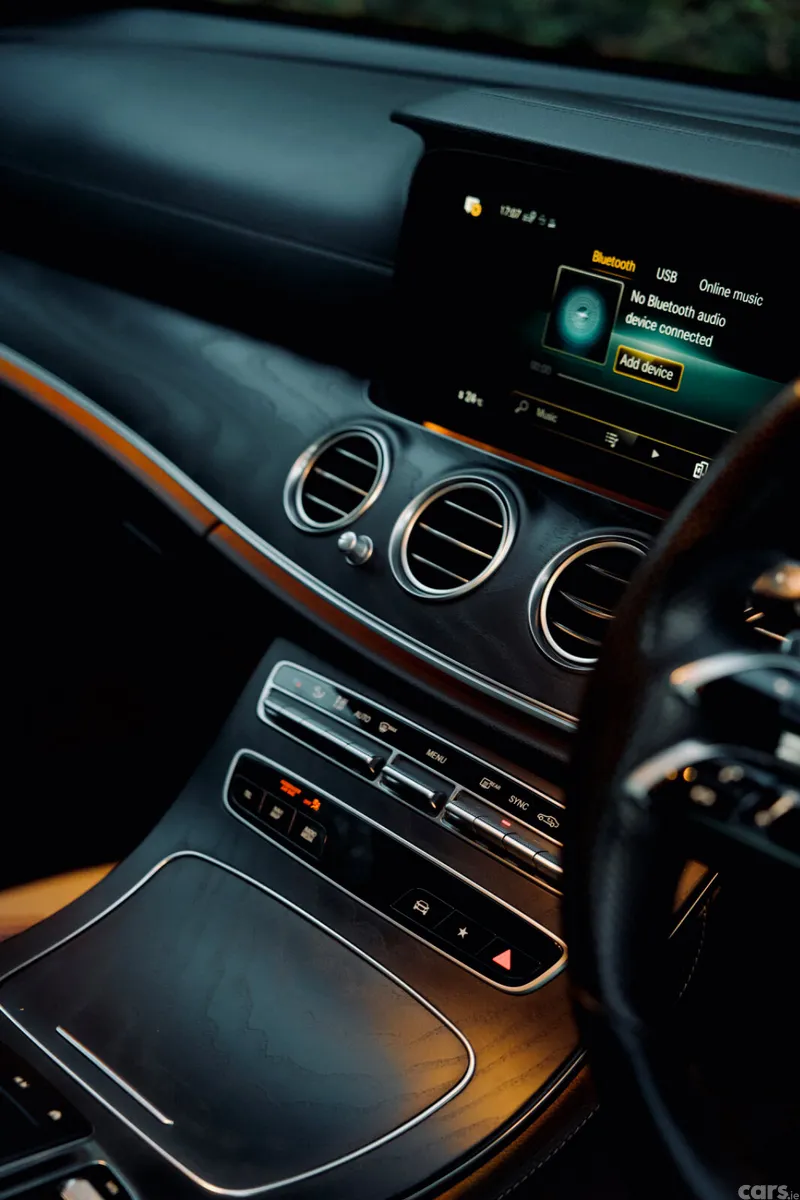 Mercedes-Benz 220 Saloon, Diesel, 2021, Black