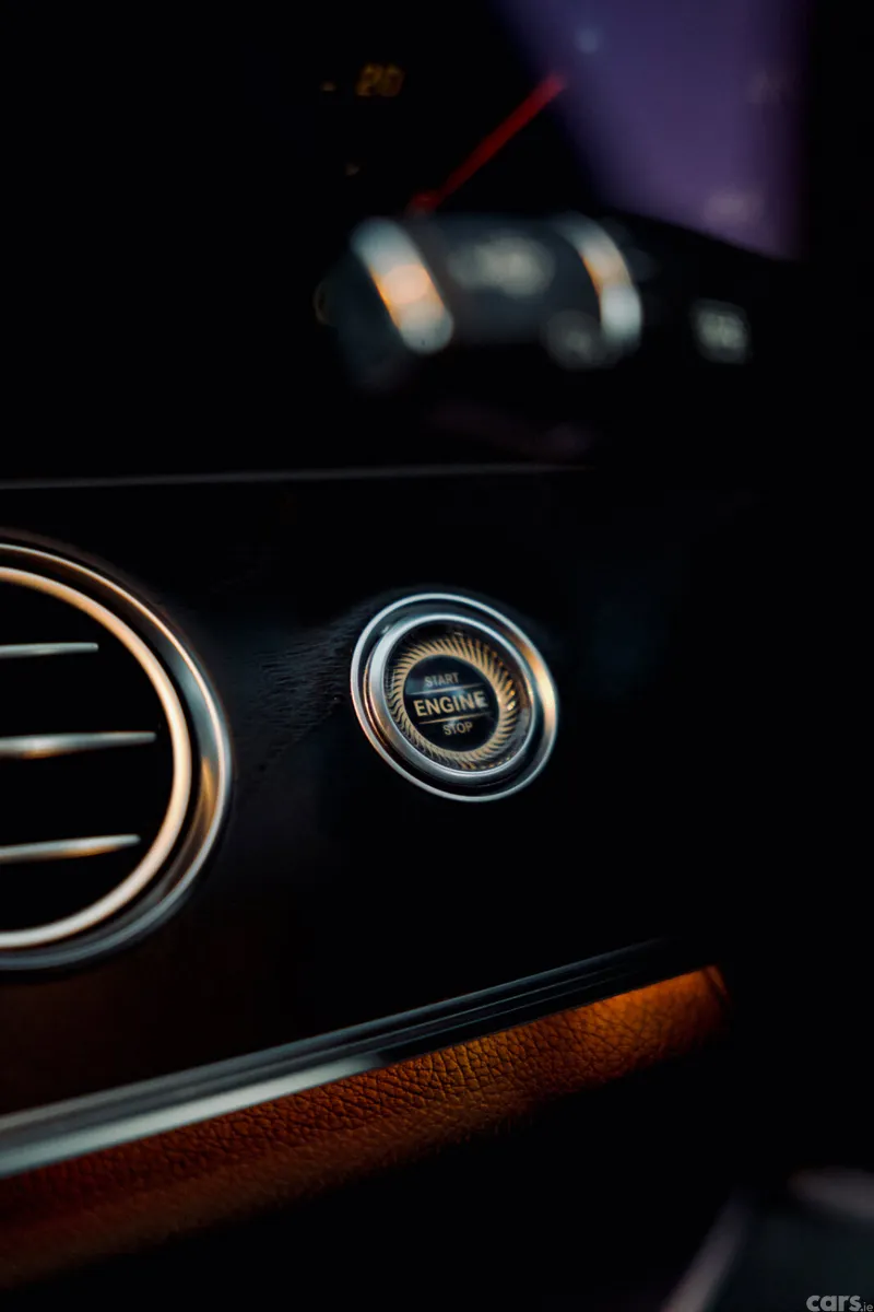 Mercedes-Benz 220 Saloon, Diesel, 2021, Black