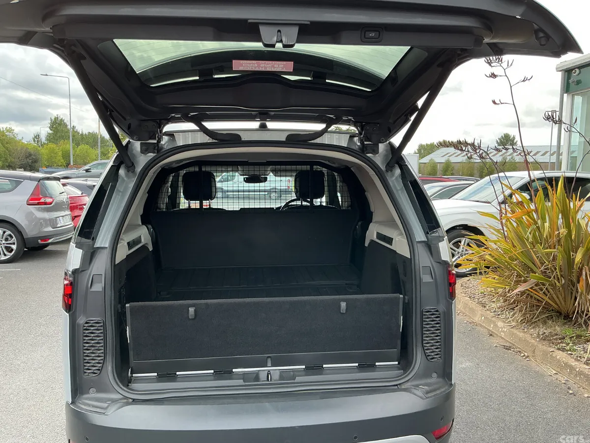 Land Rover Discovery SUV, Diesel, 2021, Silver