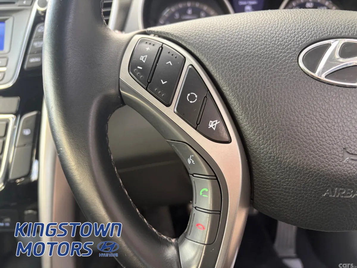 Hyundai i30 Hatchback, Petrol, 2014, Blue