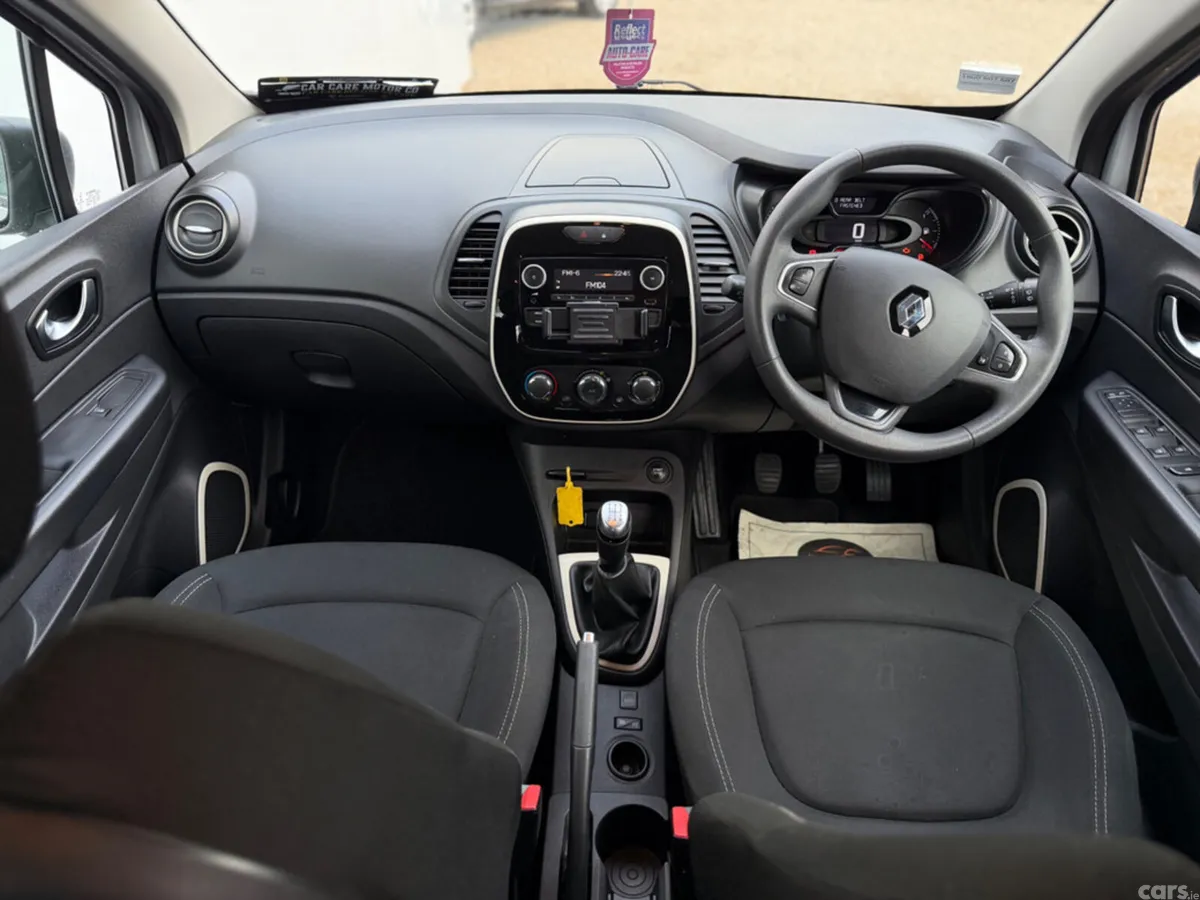 Renault Captur Hatchback, Diesel, 2019, Grey