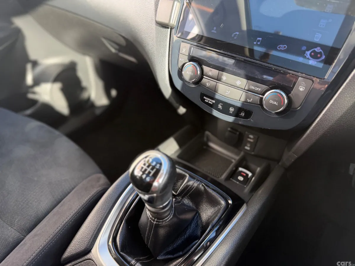 Nissan X-Trail SUV, Diesel, 2017, Black