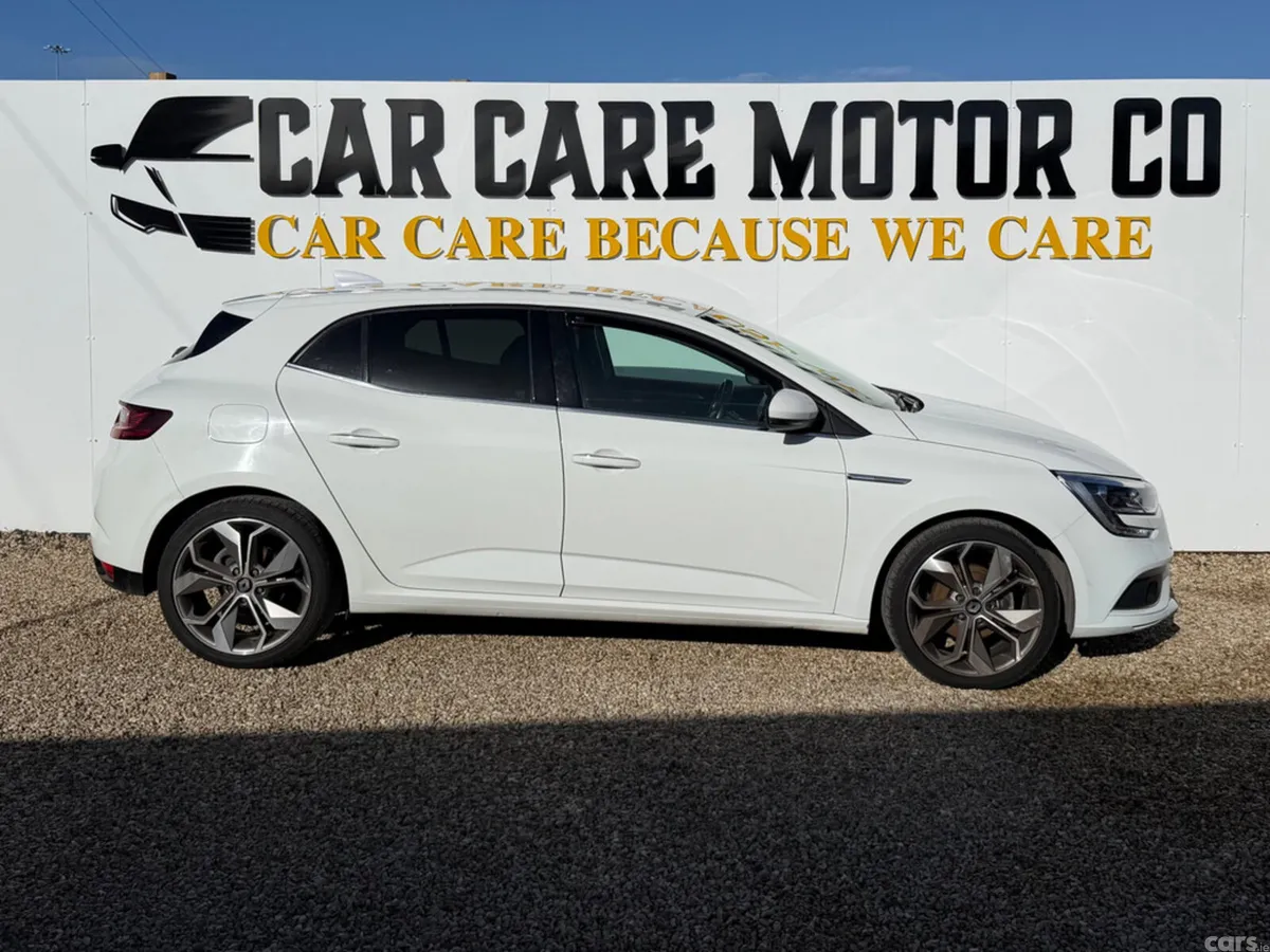 Renault Megane Hatchback, Diesel, 2017, White