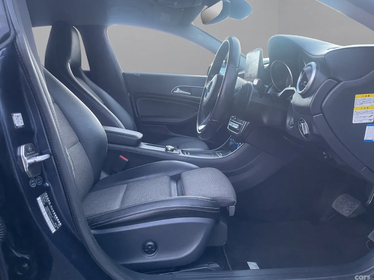 Mercedes-Benz CLA Estate, Petrol, 2017, Black