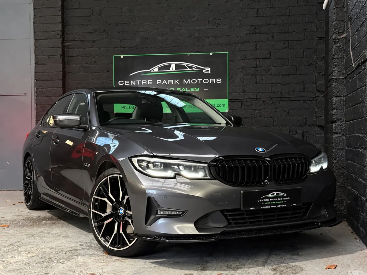 BMW 3-Series Saloon, Petrol Plug-in Hybrid, 2022, Grey