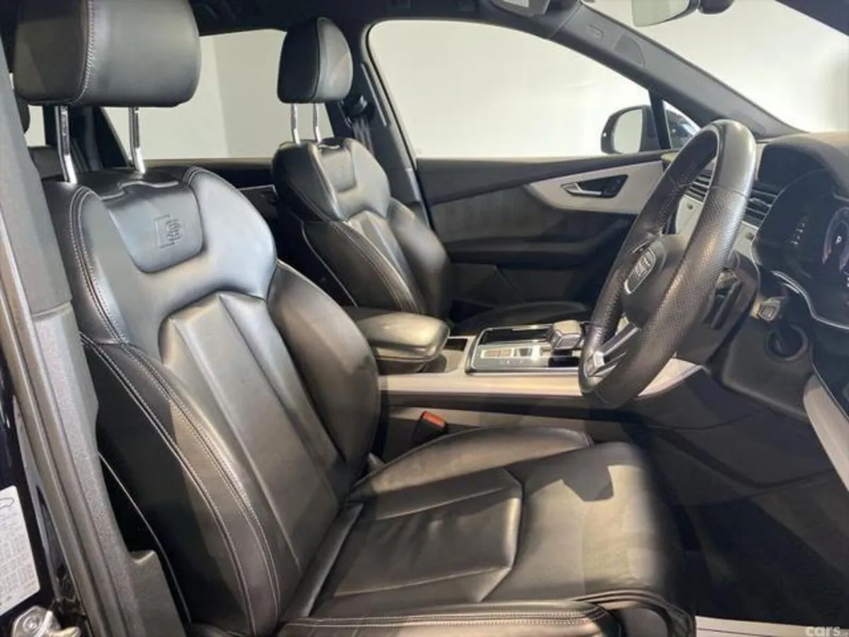 Audi Q7 SUV, Diesel Hybrid, 2020, Black