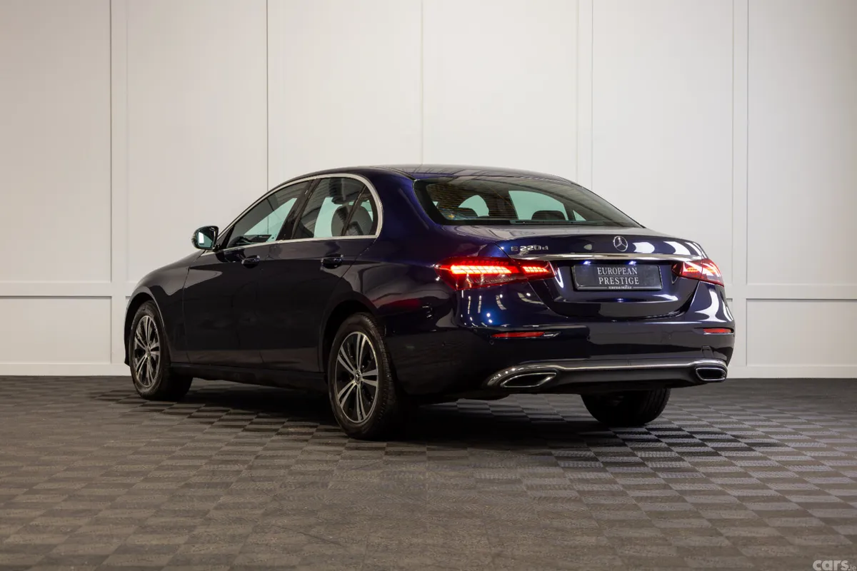 Mercedes-Benz E-Class Saloon, Diesel, 2022, Blue