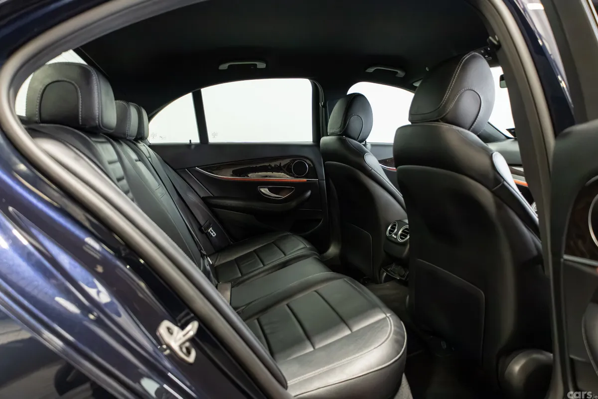 Mercedes-Benz E-Class Saloon, Diesel, 2022, Blue