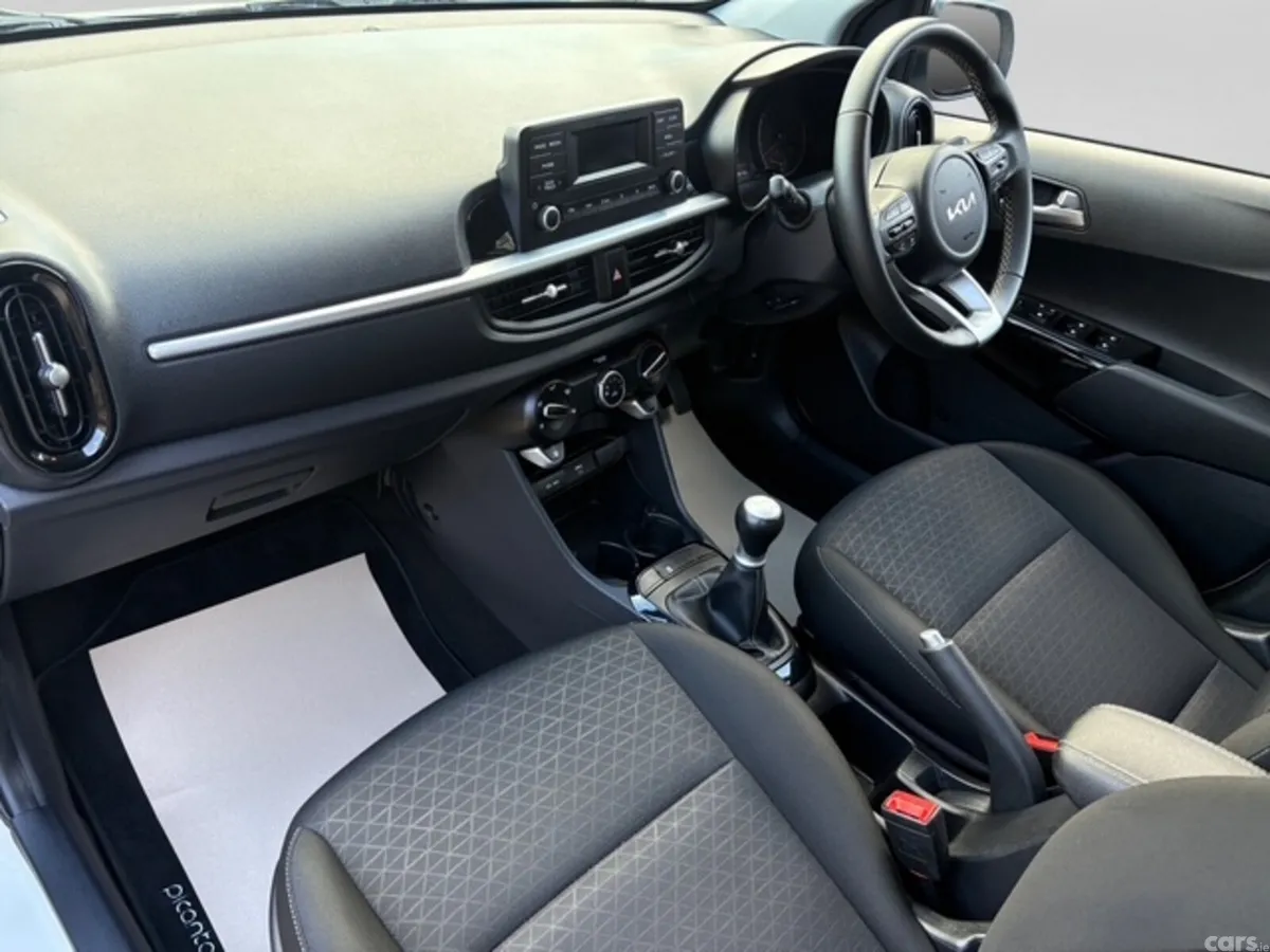 Kia Picanto Hatchback, Petrol, 2023, Yellow