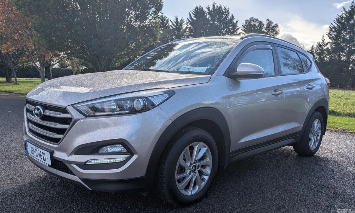 Hyundai Tucson SUV, Diesel, 2016, White