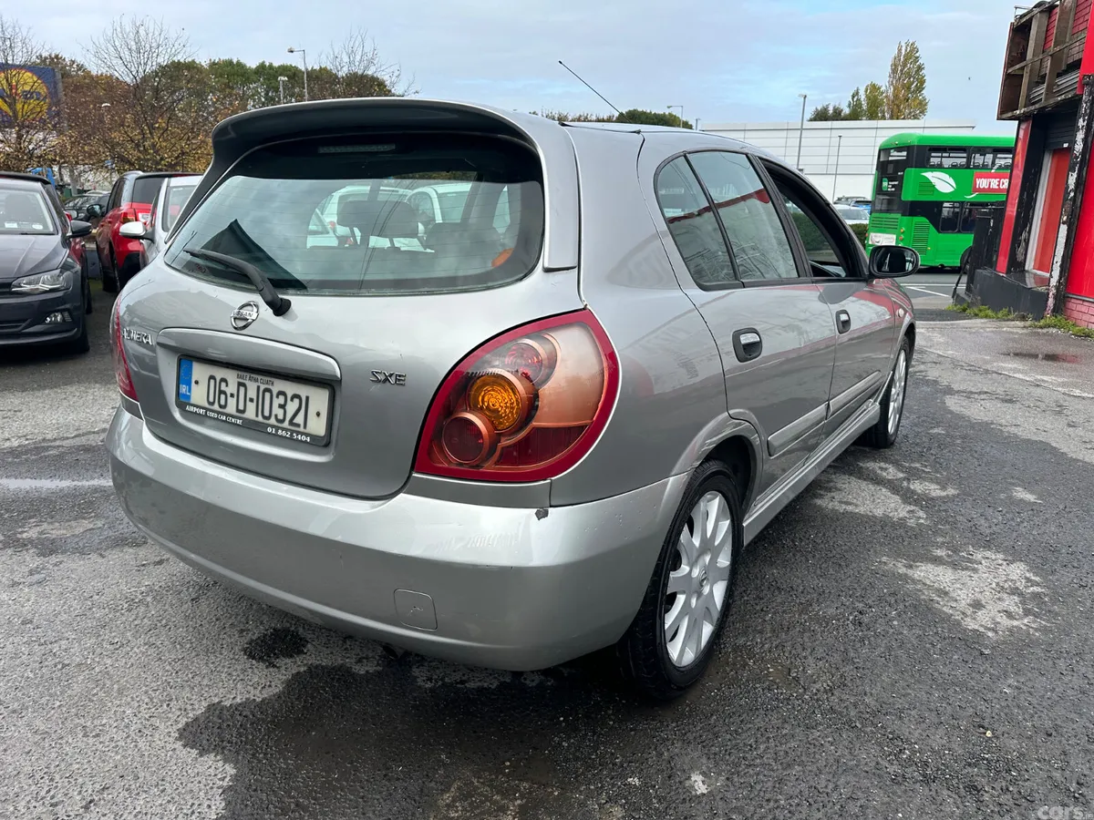 Nissan Almera Hatchback, Petrol, 2006, Silver