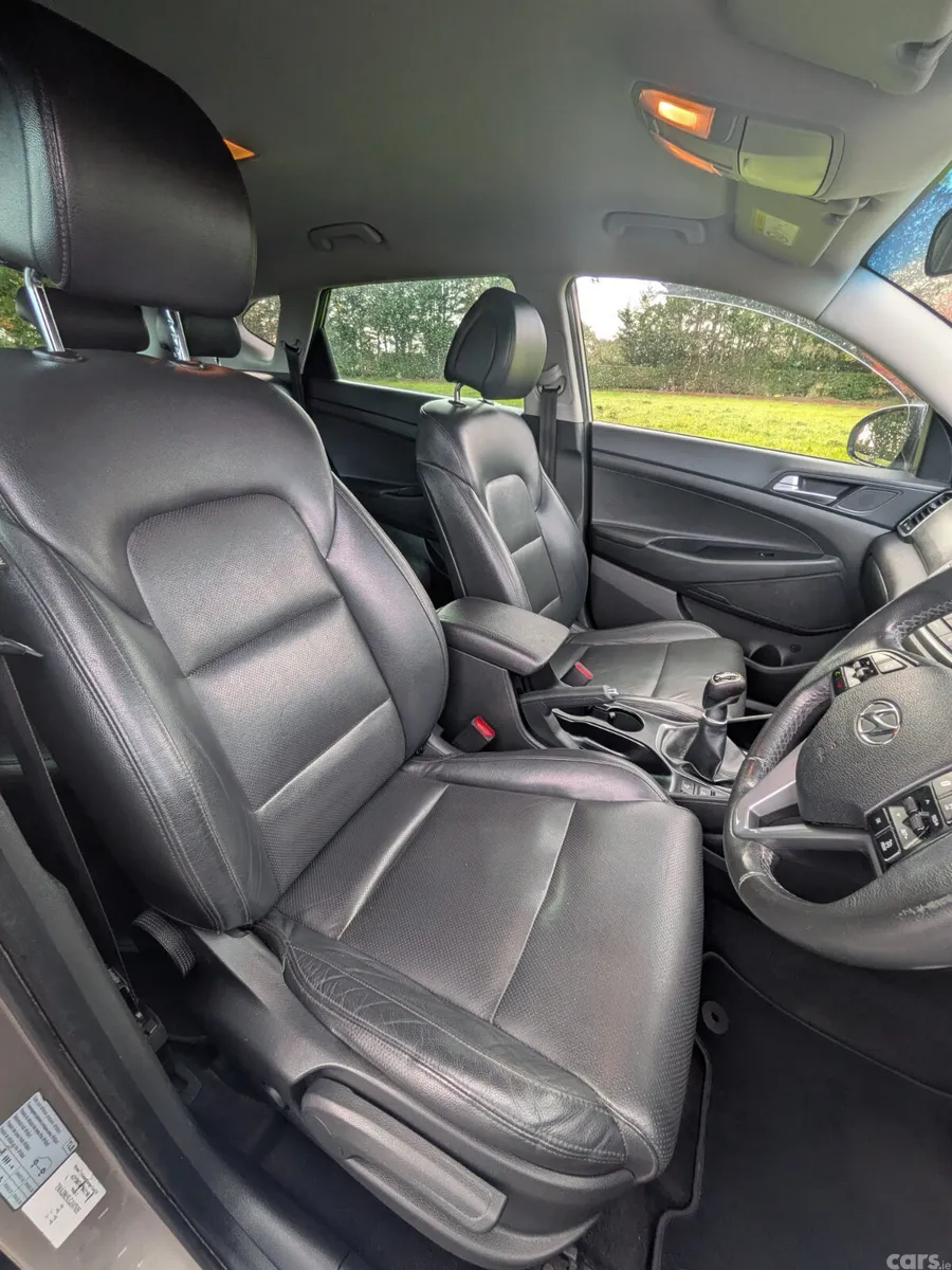 Hyundai Tucson SUV, Diesel, 2016, White