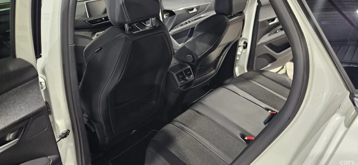 Peugeot 3008 SUV, Diesel, 2018, White