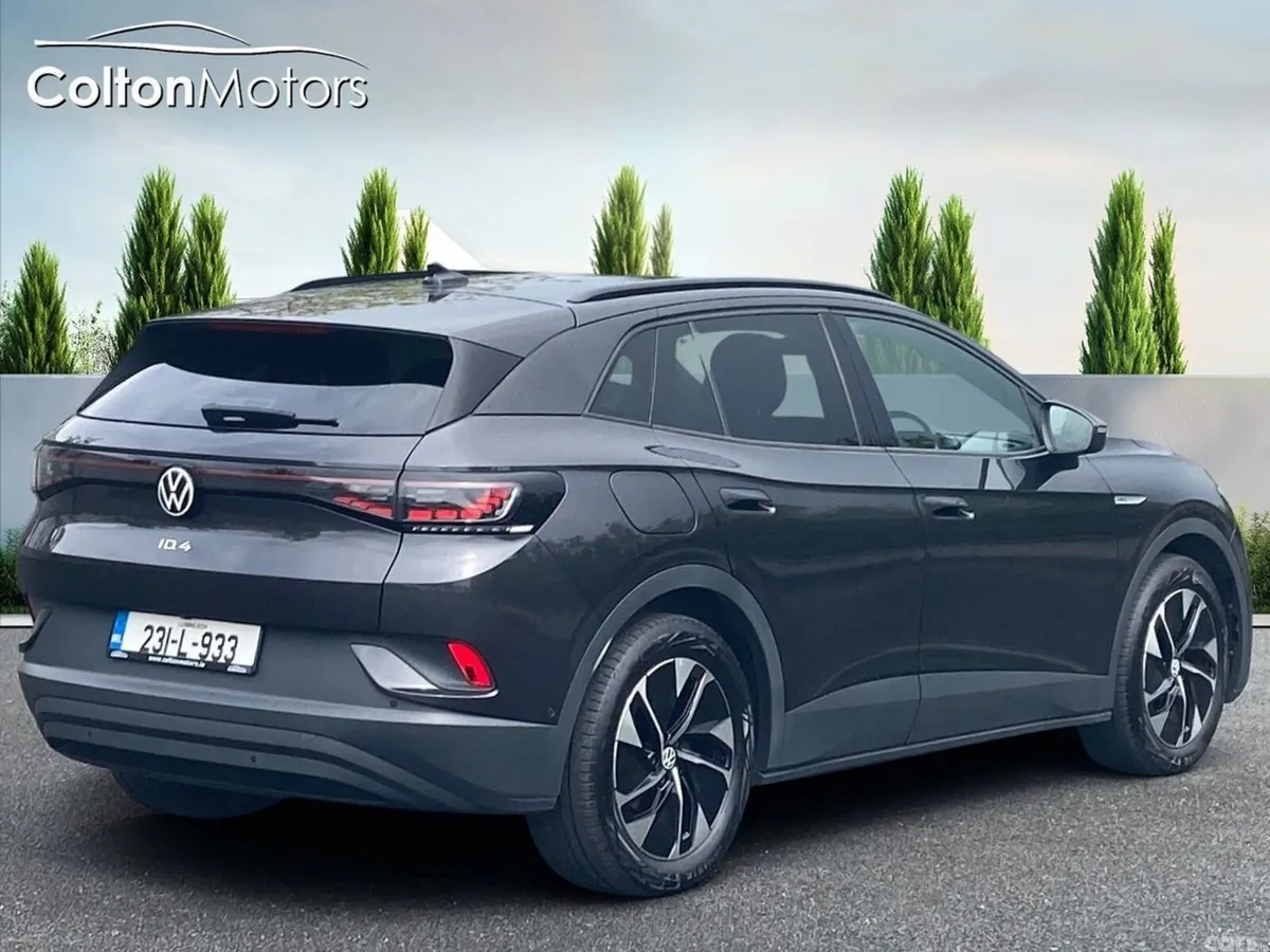Volkswagen ID.4 SUV, Electric, 2023, Grey