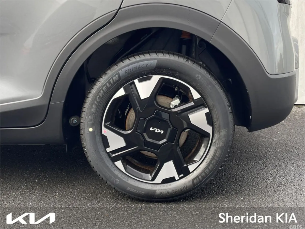 Kia Stonic SUV, Petrol, 2026, Grey