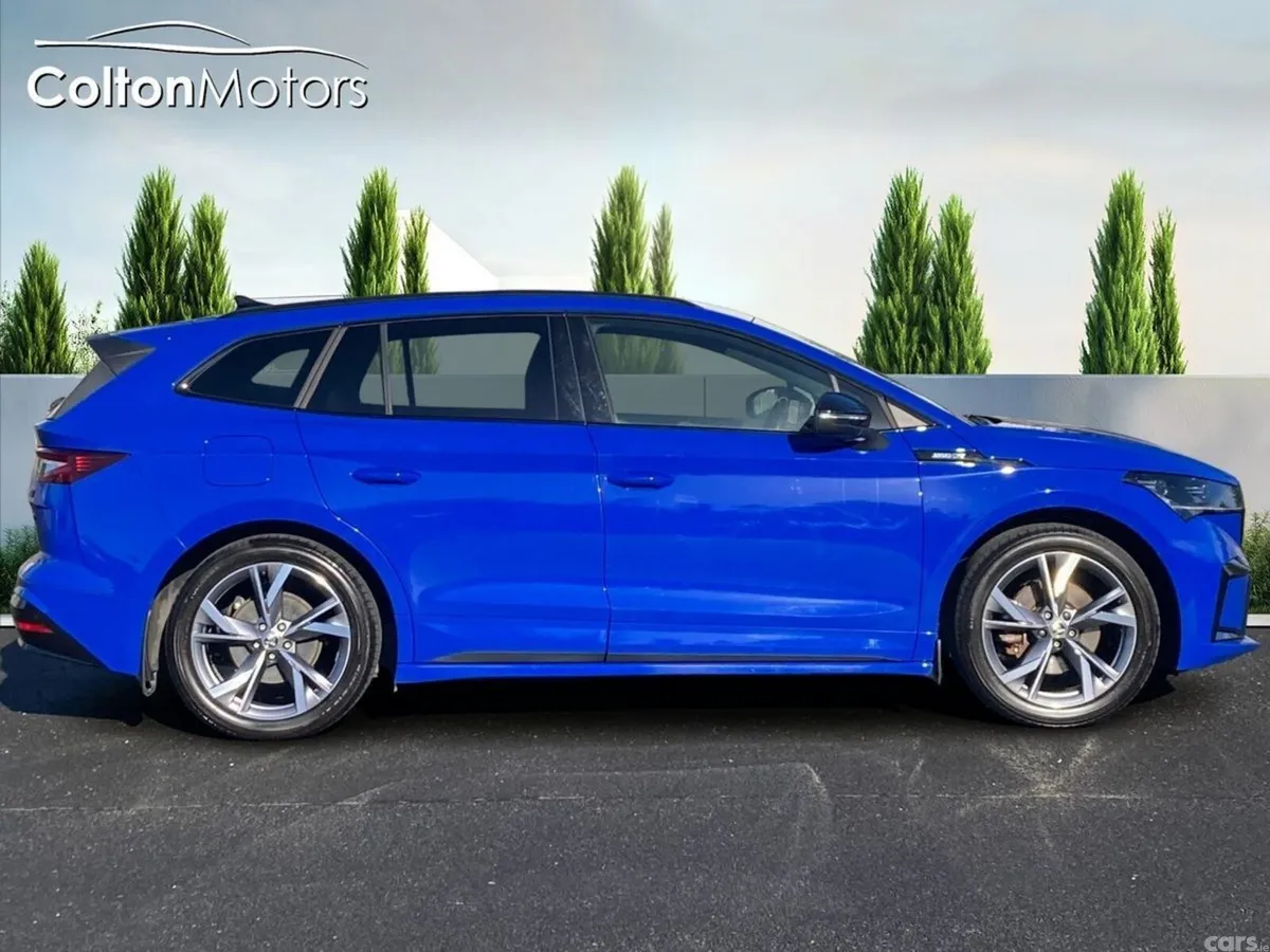 Skoda Enyaq Hatchback, Electric, 2023, Blue