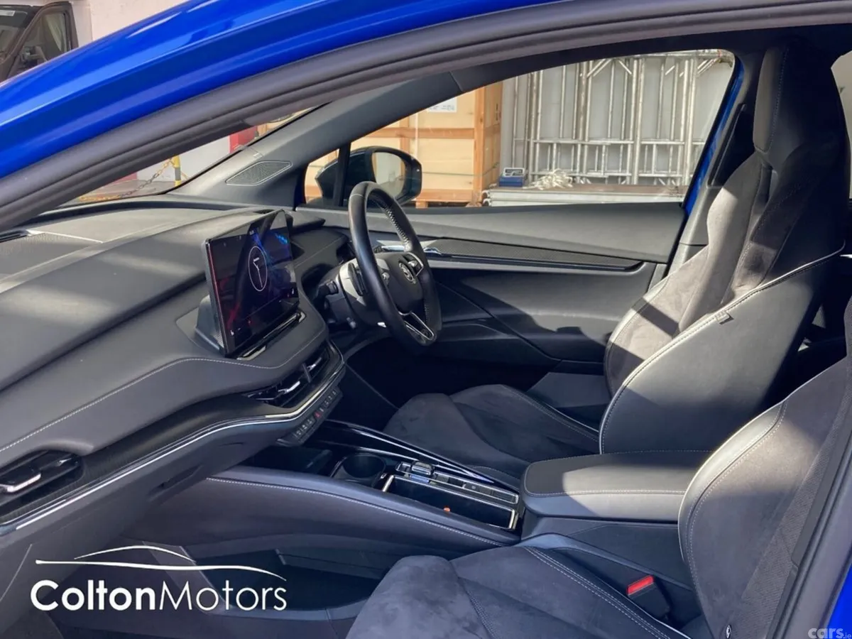 Skoda Enyaq Hatchback, Electric, 2023, Blue