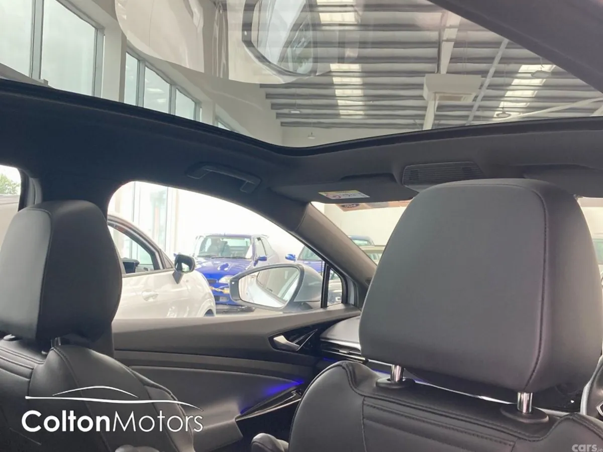 Volkswagen ID.4 SUV, Electric, 2022, Grey