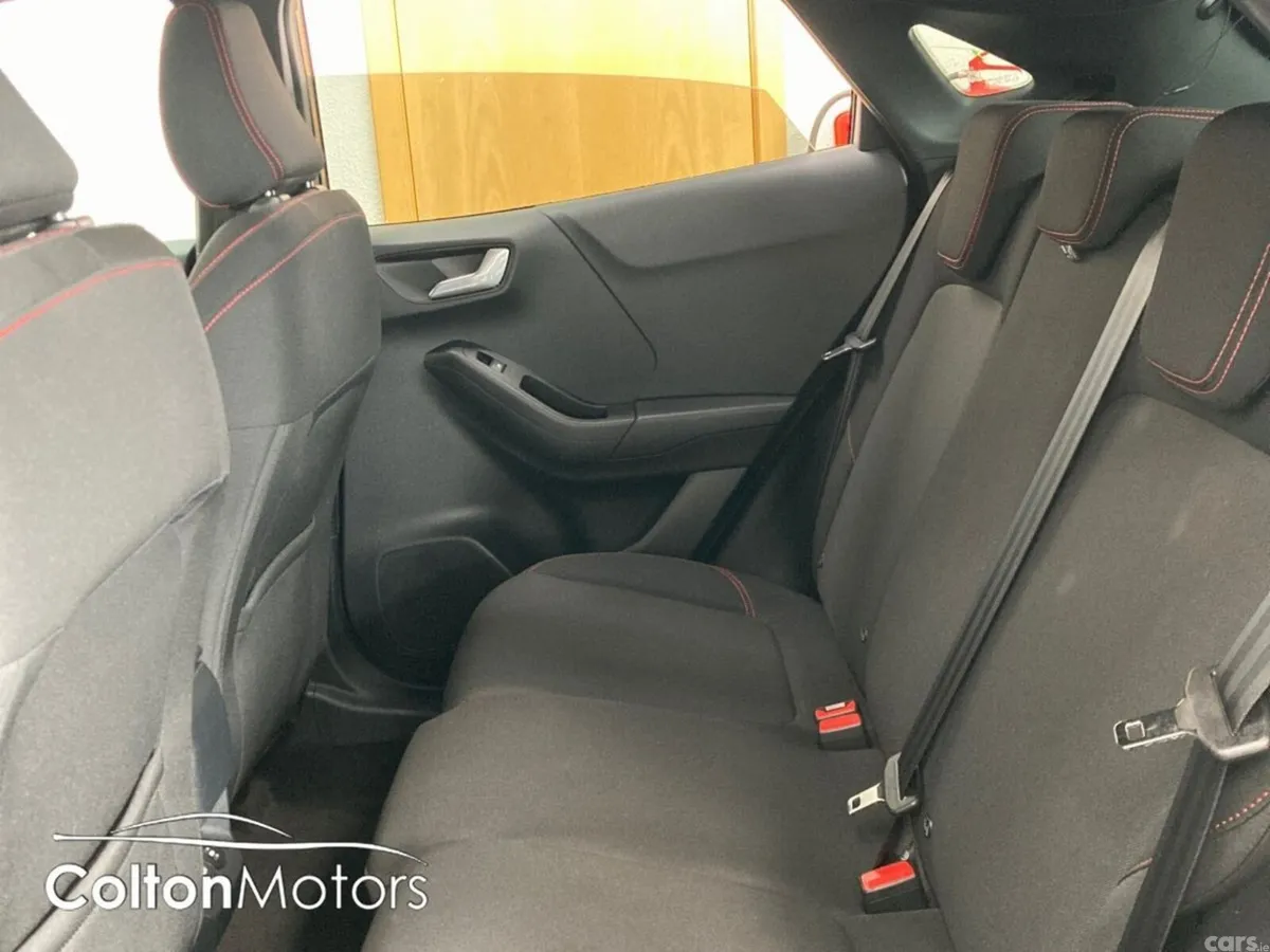 Ford Puma SUV, Petrol Hybrid, 2025, Black