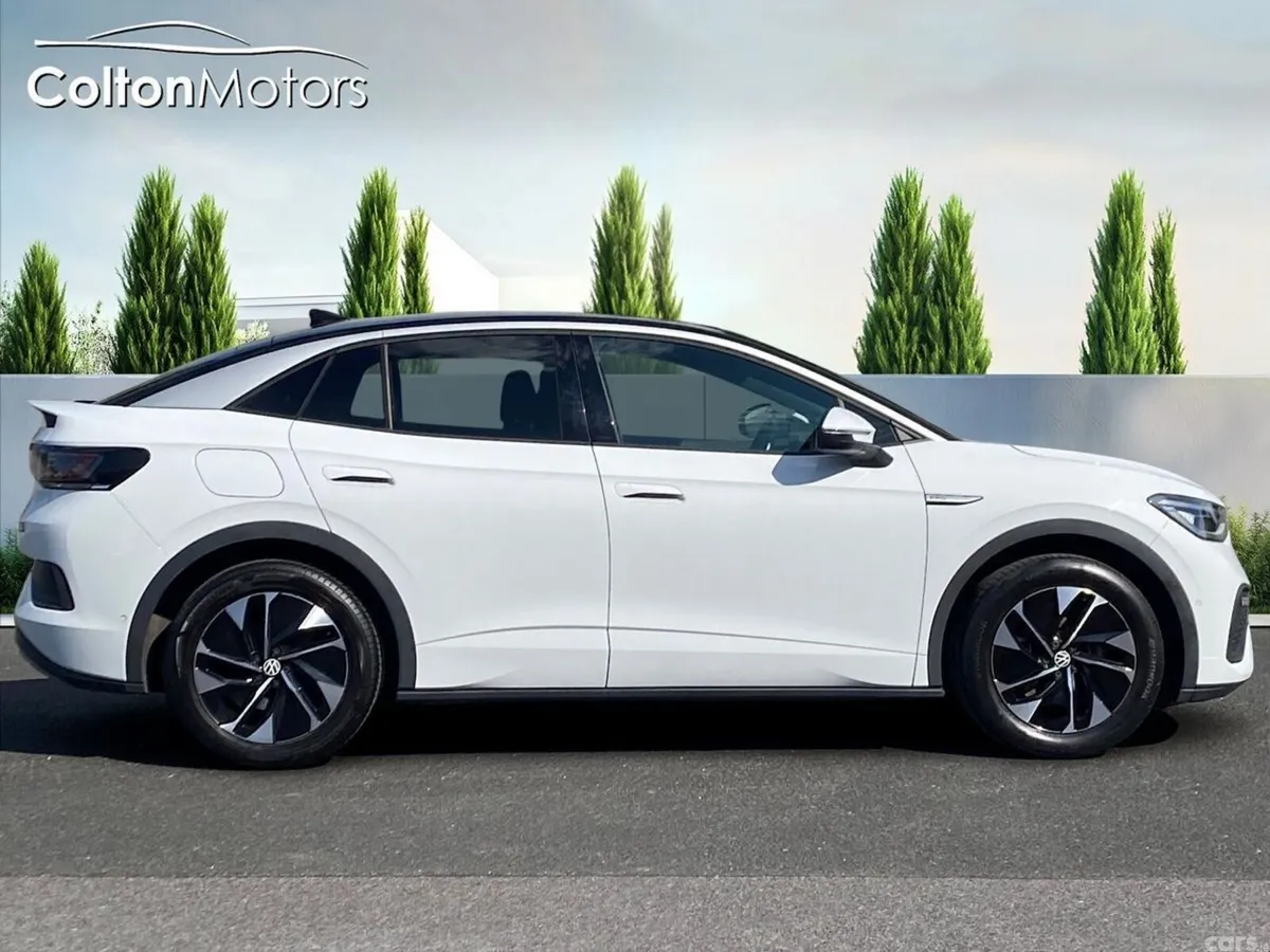 Volkswagen ID.5 SUV, Electric, 2023, White