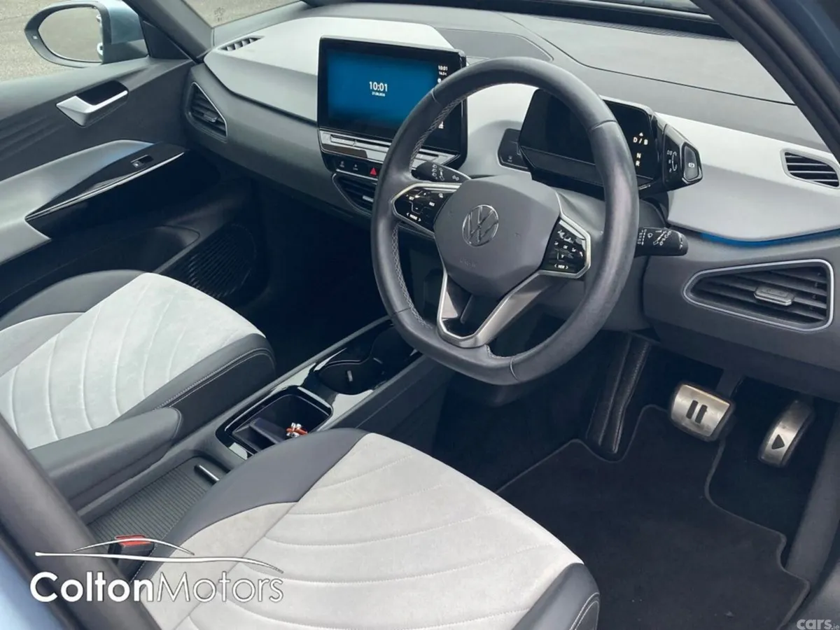 Volkswagen ID.3 Hatchback, Electric, 2023, Blue