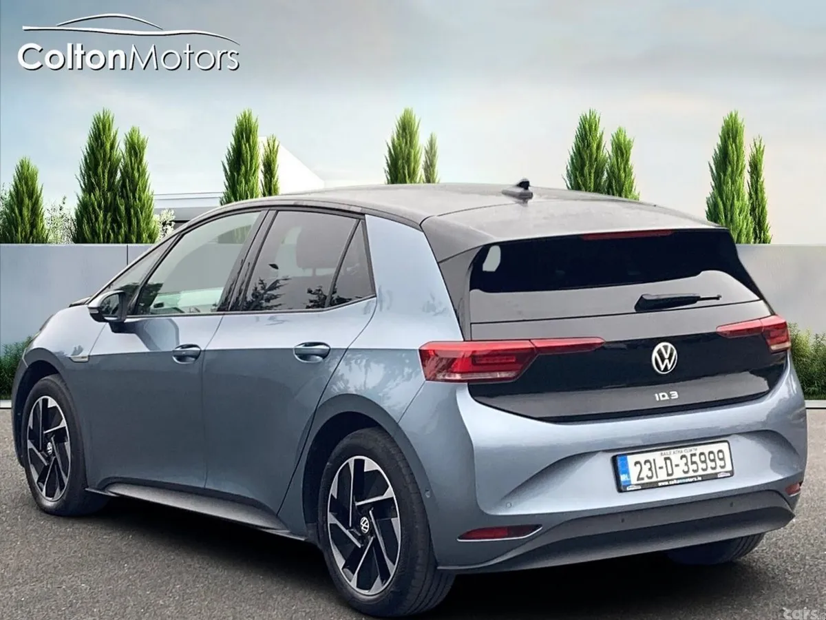 Volkswagen ID.3 Hatchback, Electric, 2023, Blue