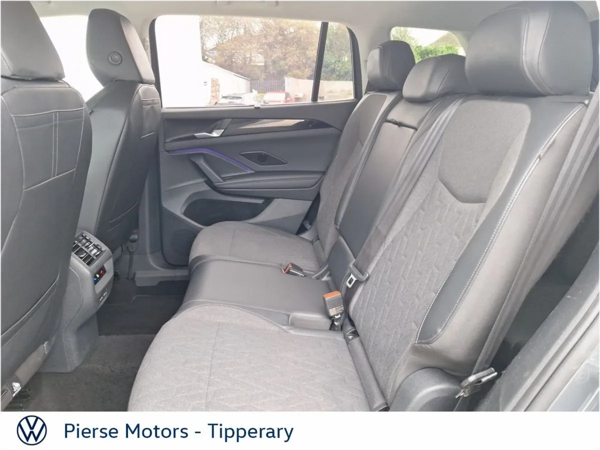 Volkswagen Tayron Estate, Diesel, 2025, Grey